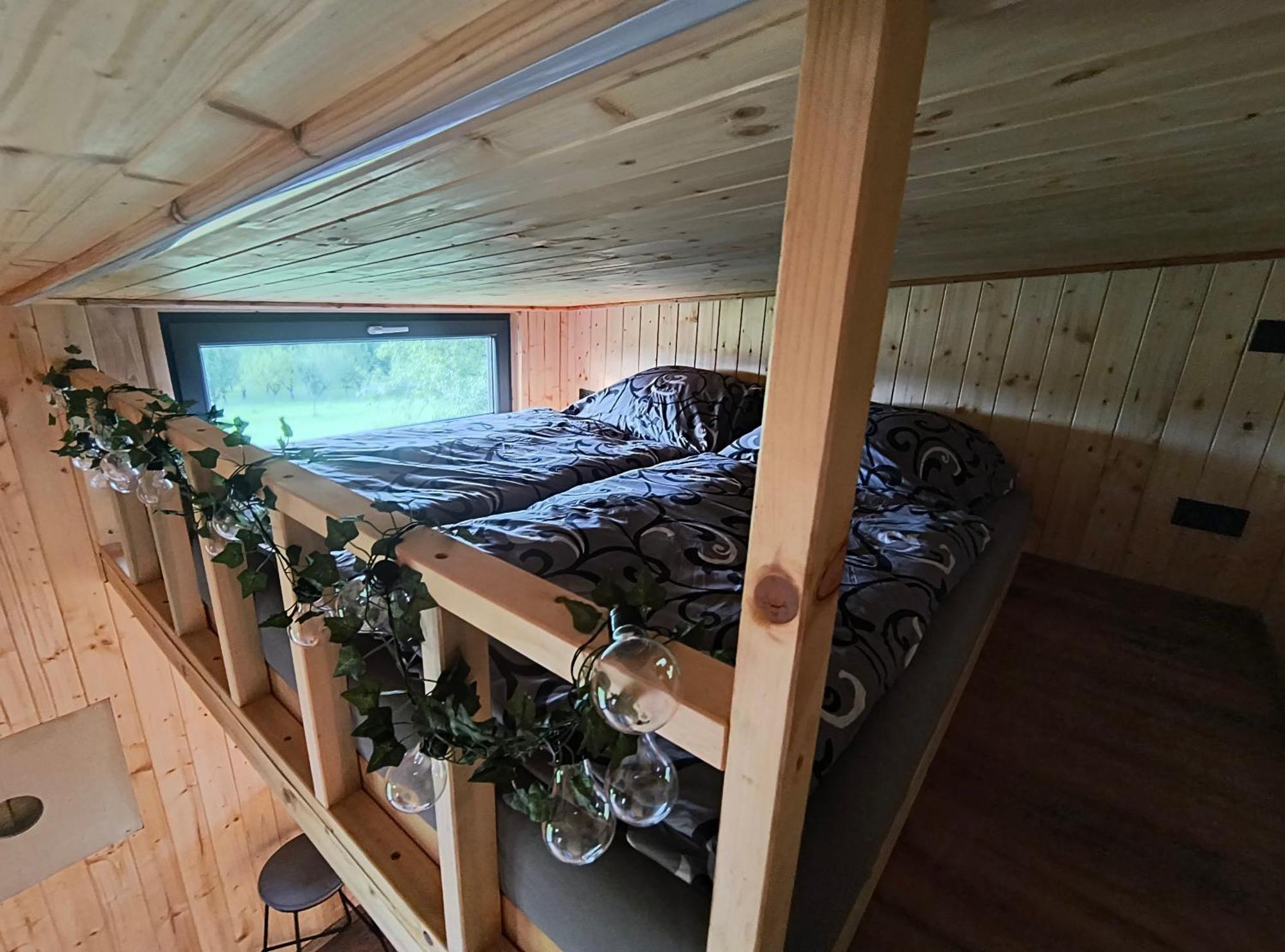 Tiny House Chvalcov Villa Kültér fotó